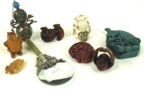 A selection of Oriental collectables, to include carved netsuke,