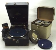 A selection of assorted collectables, to include a Eumig cine film camera, record player,