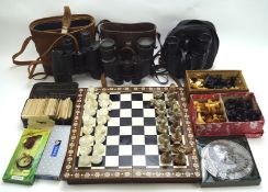 An assortment of collectables, to include three pairs of binoculars, in original cases,