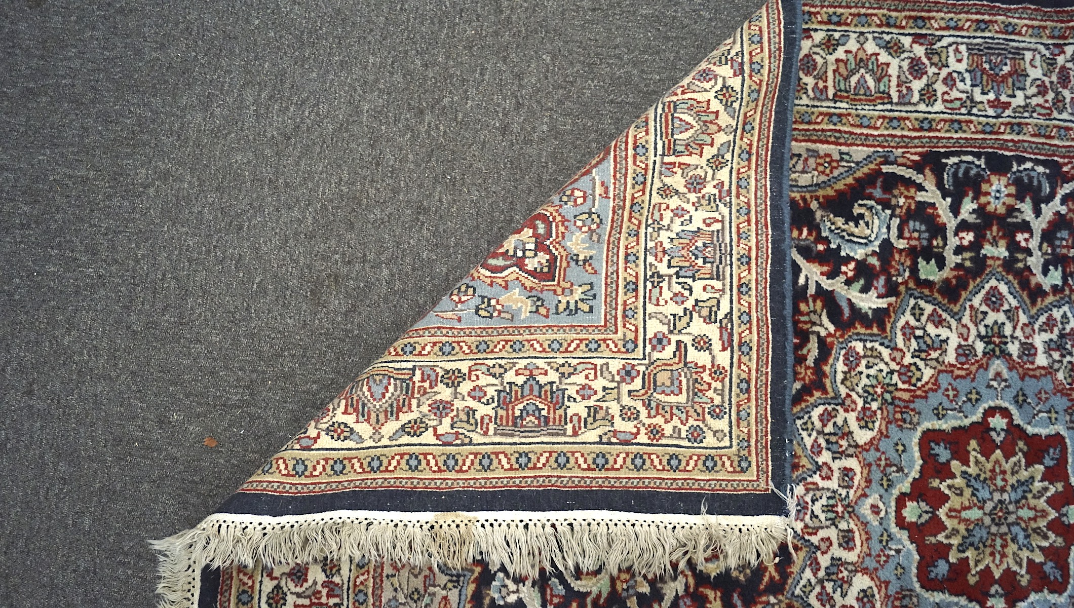 A Middle Eastern carpet, - Image 3 of 3