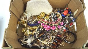 Assorted costume jewellery, to include bangles, chains,