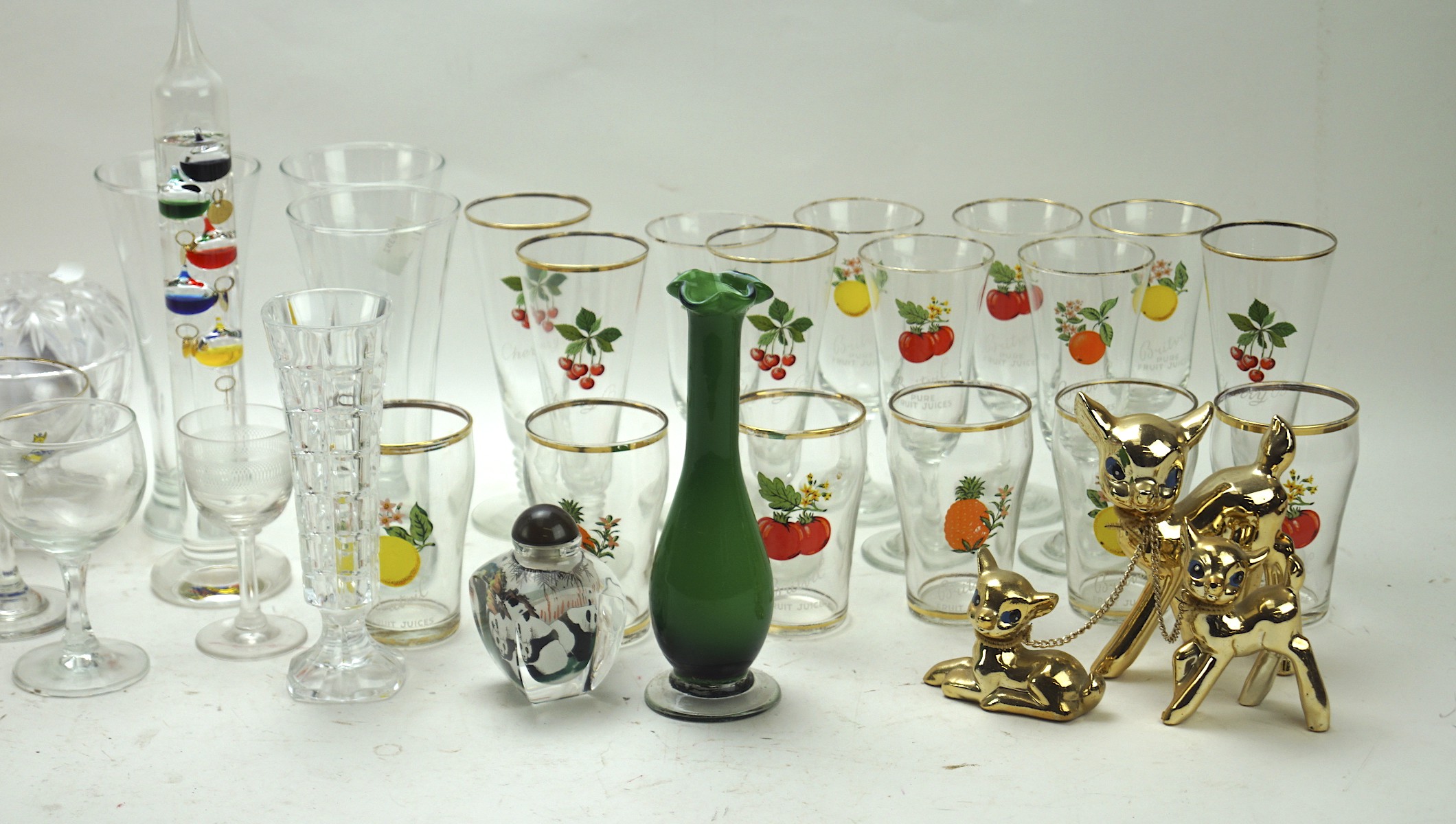 A large collection of assorted glassware and ceramics, including Babycham drinking glasses, - Image 2 of 6