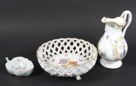 Three continental pieces of porcelain,