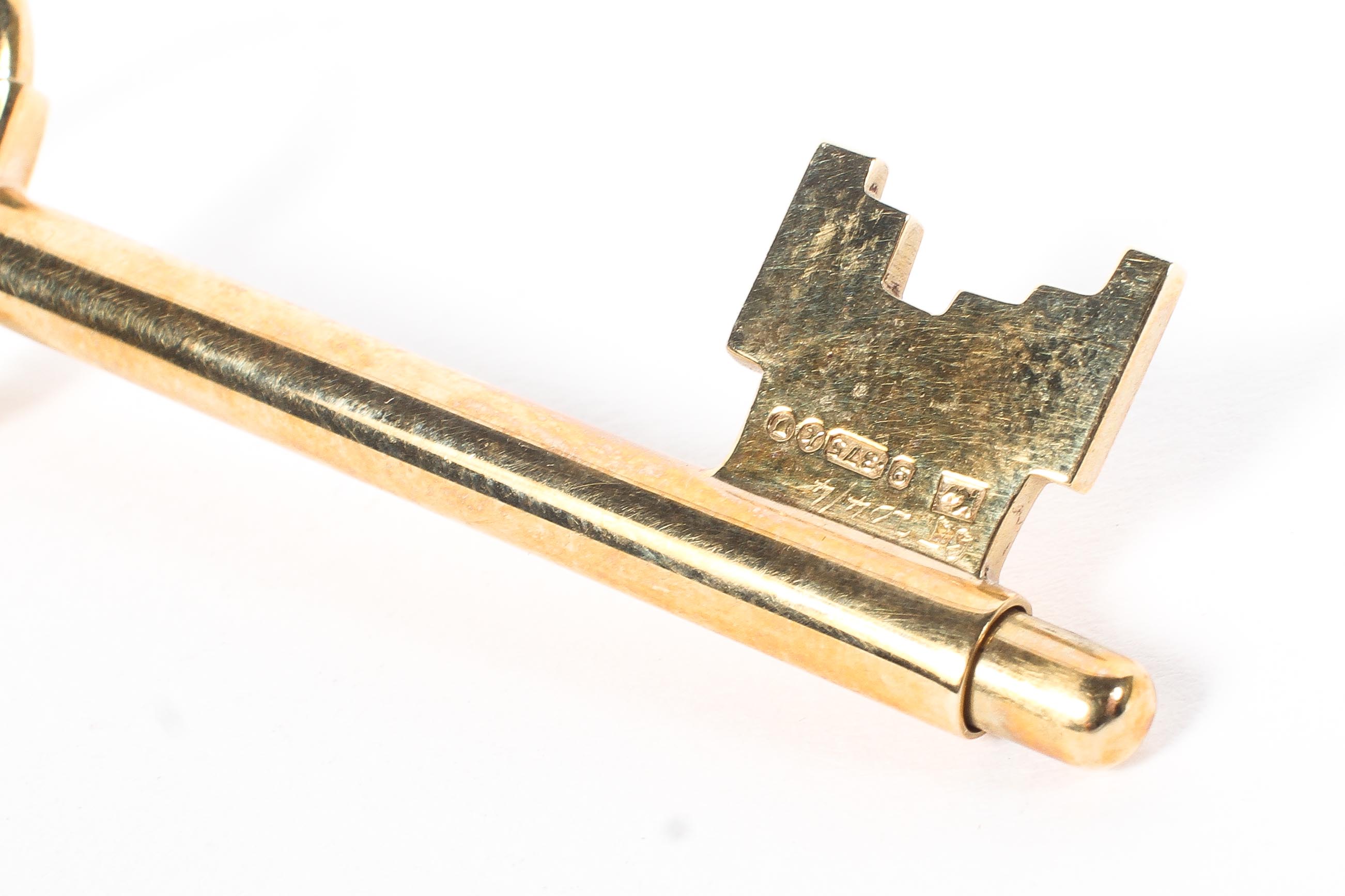 Two 9ct gold keys, 18. - Image 2 of 2