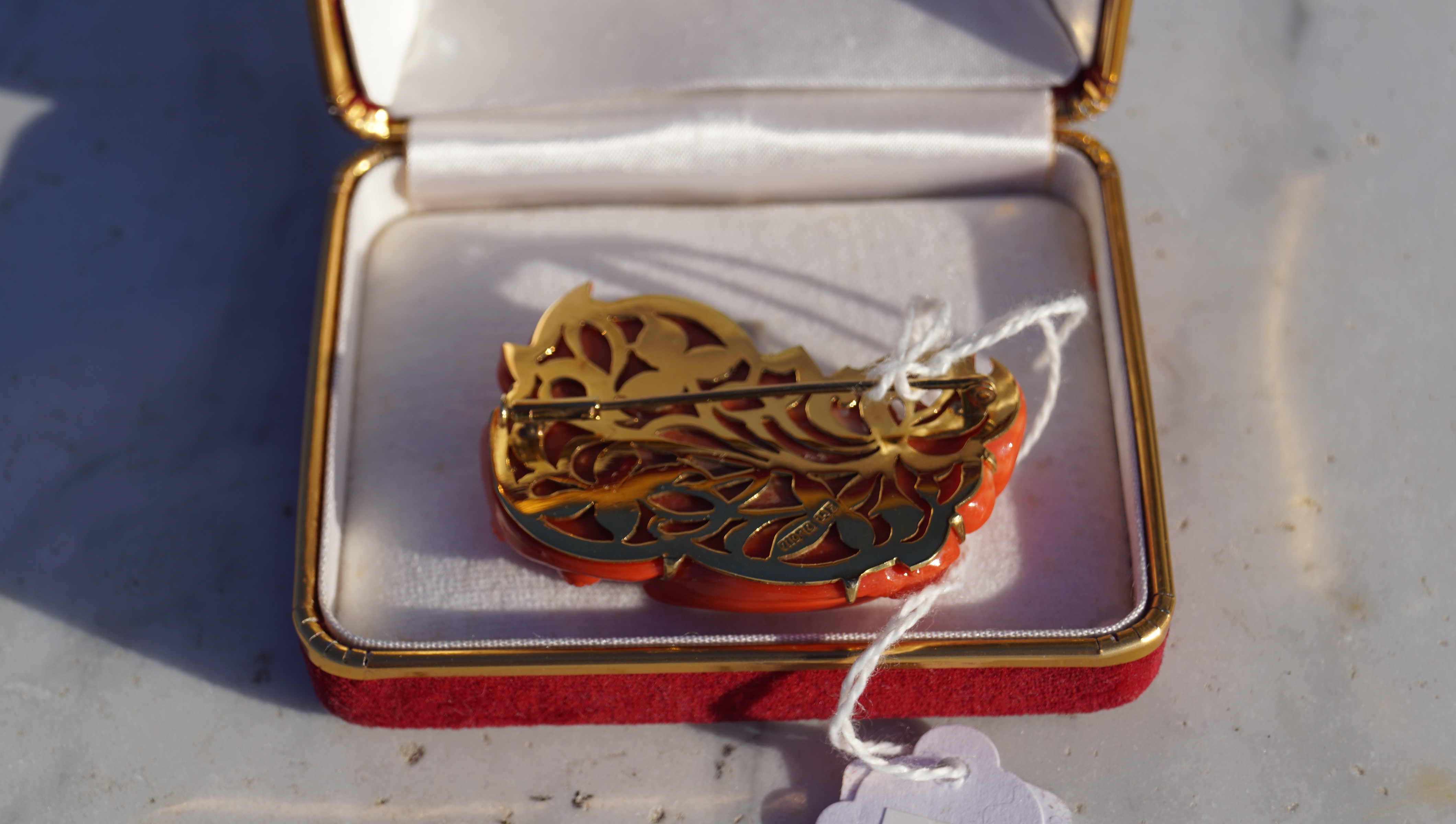 A 14ct gold mounted coral carved Art Nouveau style brooch, depicting flowers and berries, - Image 5 of 8