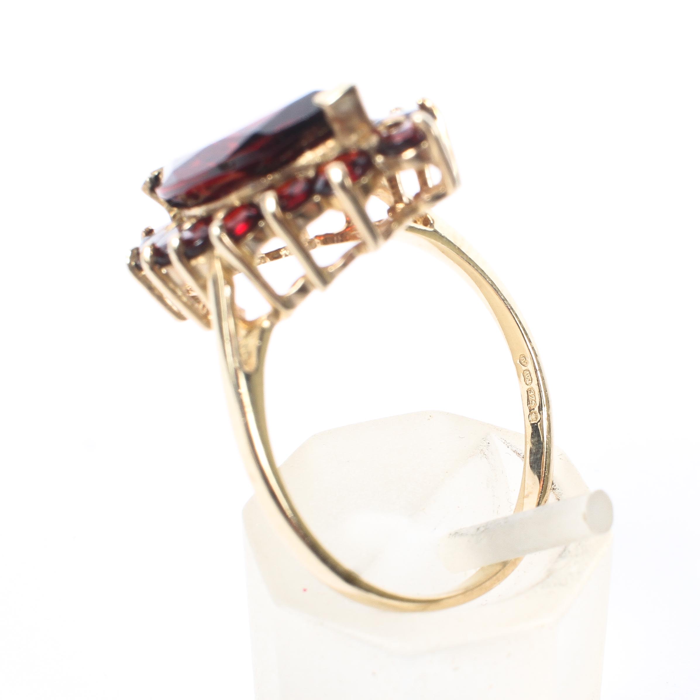 A 9ct gold red garnet set ring and matching bar brooch, - Image 5 of 5