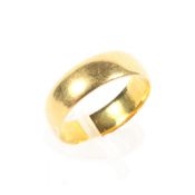 A 22ct gold wedding band, ring size N, 4.