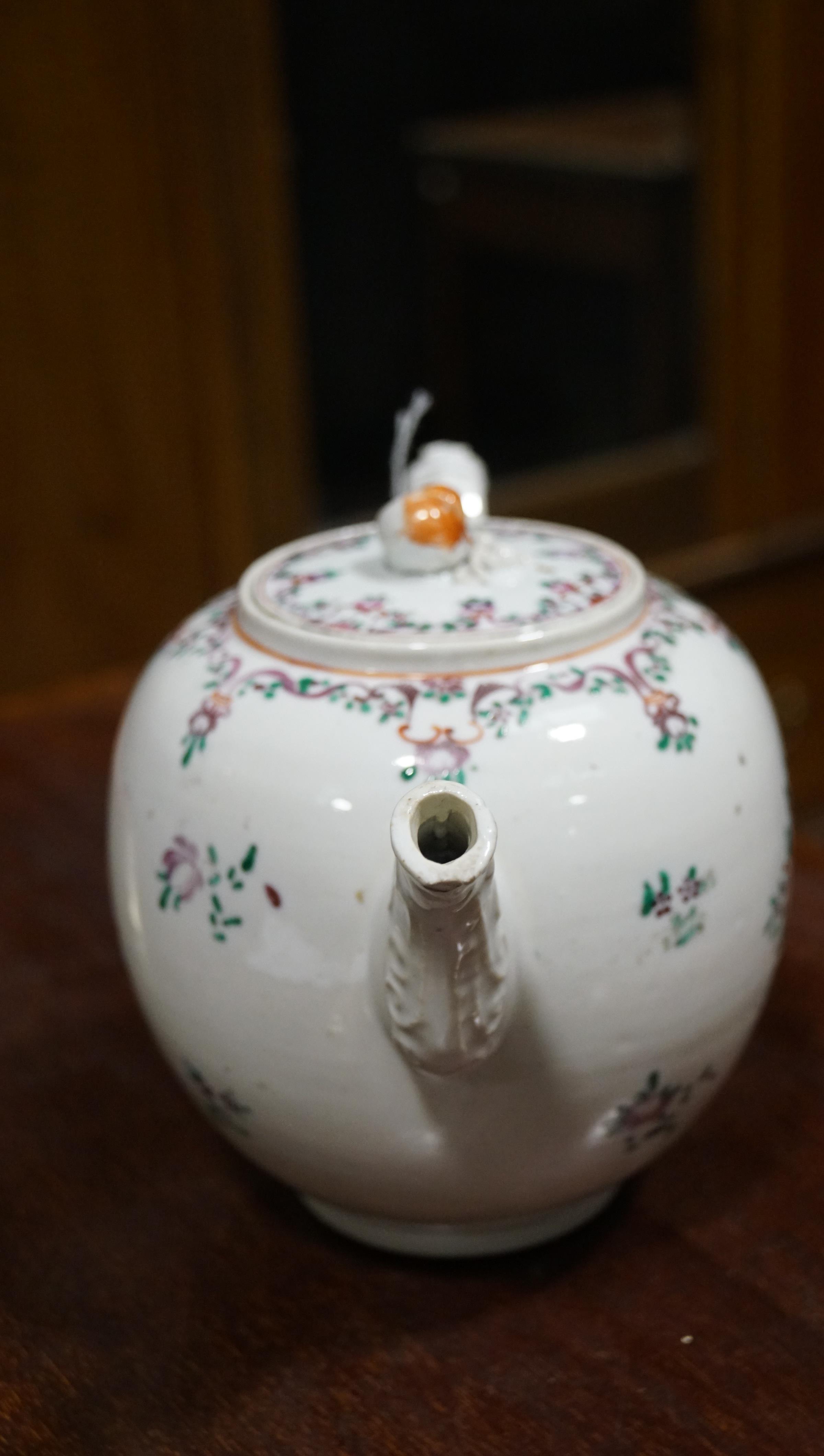 A Chinese Export globular teapot and cover, late 18th century, - Image 13 of 17