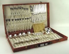 Silver plated canteen of cutlery, made in Italy, arg.