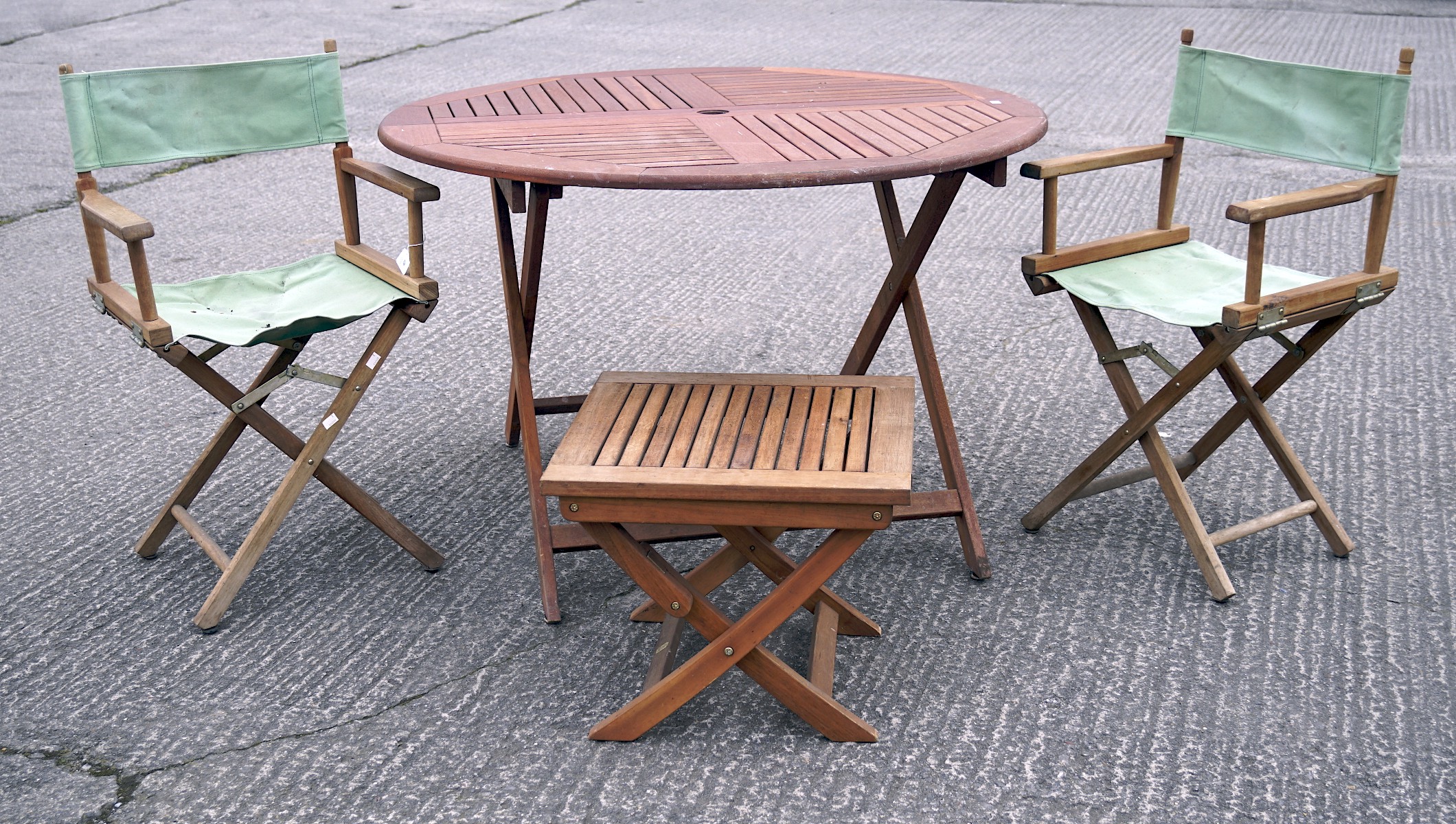 A selection of garden furniture, including two folding chairs,