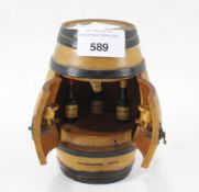 A novelty treen barrel,