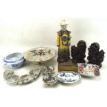 Assorted Chinese and Japanese ceramics collectables, to include ceramic bowls and dishes,