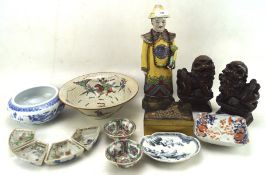 Assorted Chinese and Japanese ceramics collectables, to include ceramic bowls and dishes,