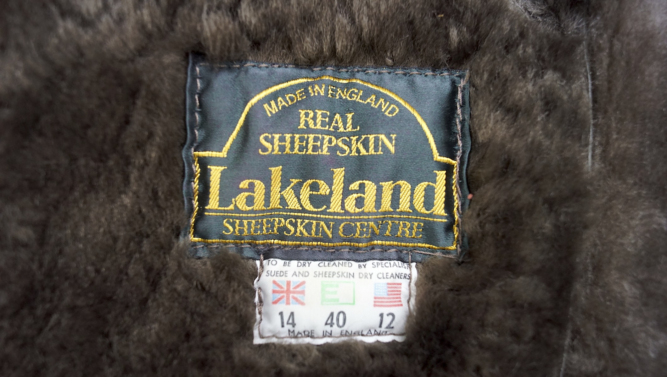 A modern Lakeland real sheepskin coat, UK size 14, - Image 2 of 2