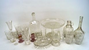 A collection of 20th century glassware,