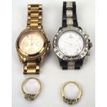 Two ladies wristwatches and two rings, comprisising a Toy watch, Michael Kors,