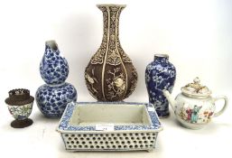 A collection of Chinese ceramics including blue and white vases (AF), a lacquer vase,