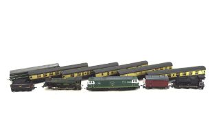 Two Tri-ang OO gauge locomotives, R251 and R357,