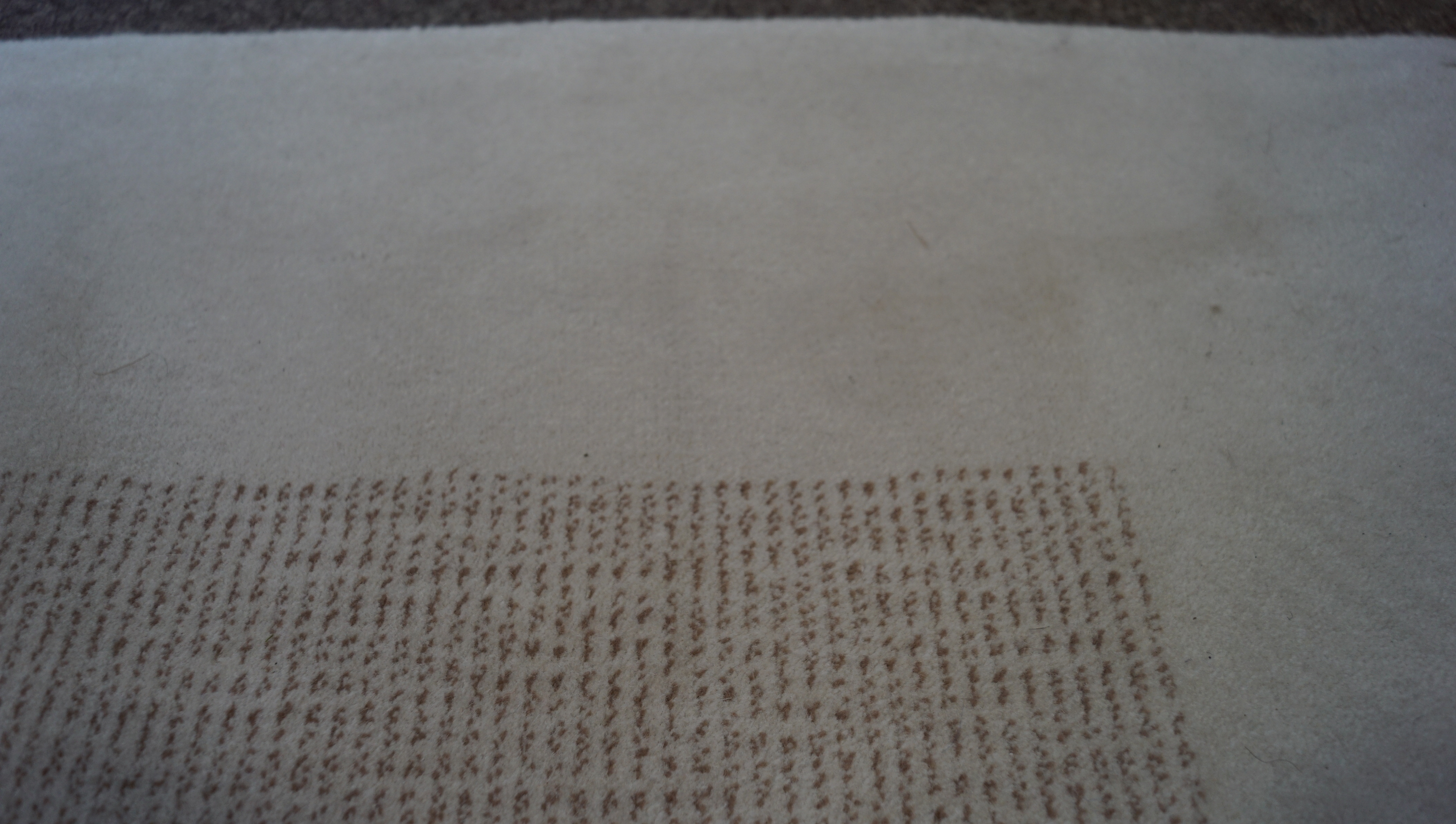 A large contemporary rug, with brown threaded section to the centre on a beige ground, - Image 5 of 5