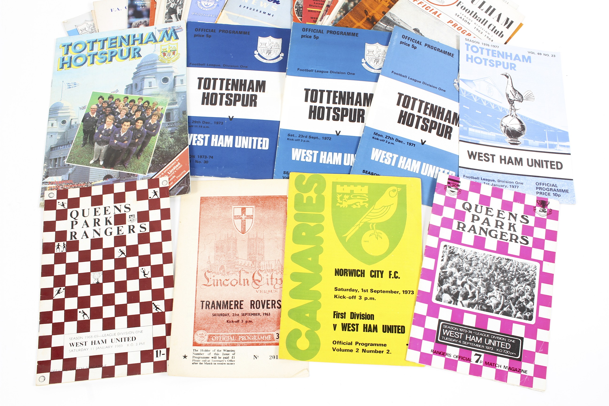 An extensive collection of football programmes, 1960s onwards, to include Arsenal, Bristol Rovers, - Image 6 of 6