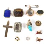 A bag of assorted jewellery including 9ct gold
