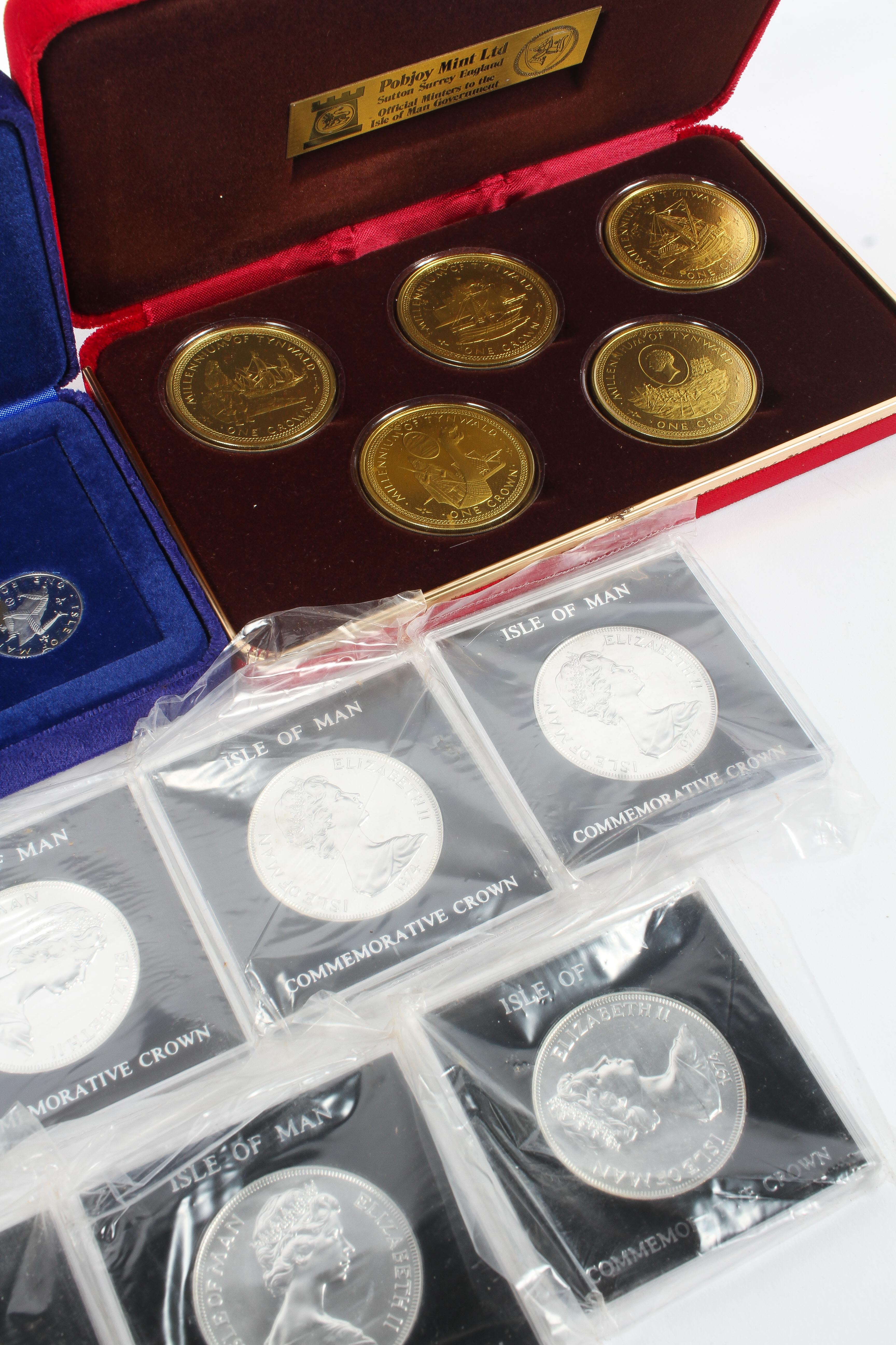 A collection of Isle of Man commemorative silver and white metal coin sets. - Image 2 of 5