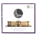 A 2015 UK £100 fine silver coin, commemorating Buckingham palace, 999 grade silver, 62.