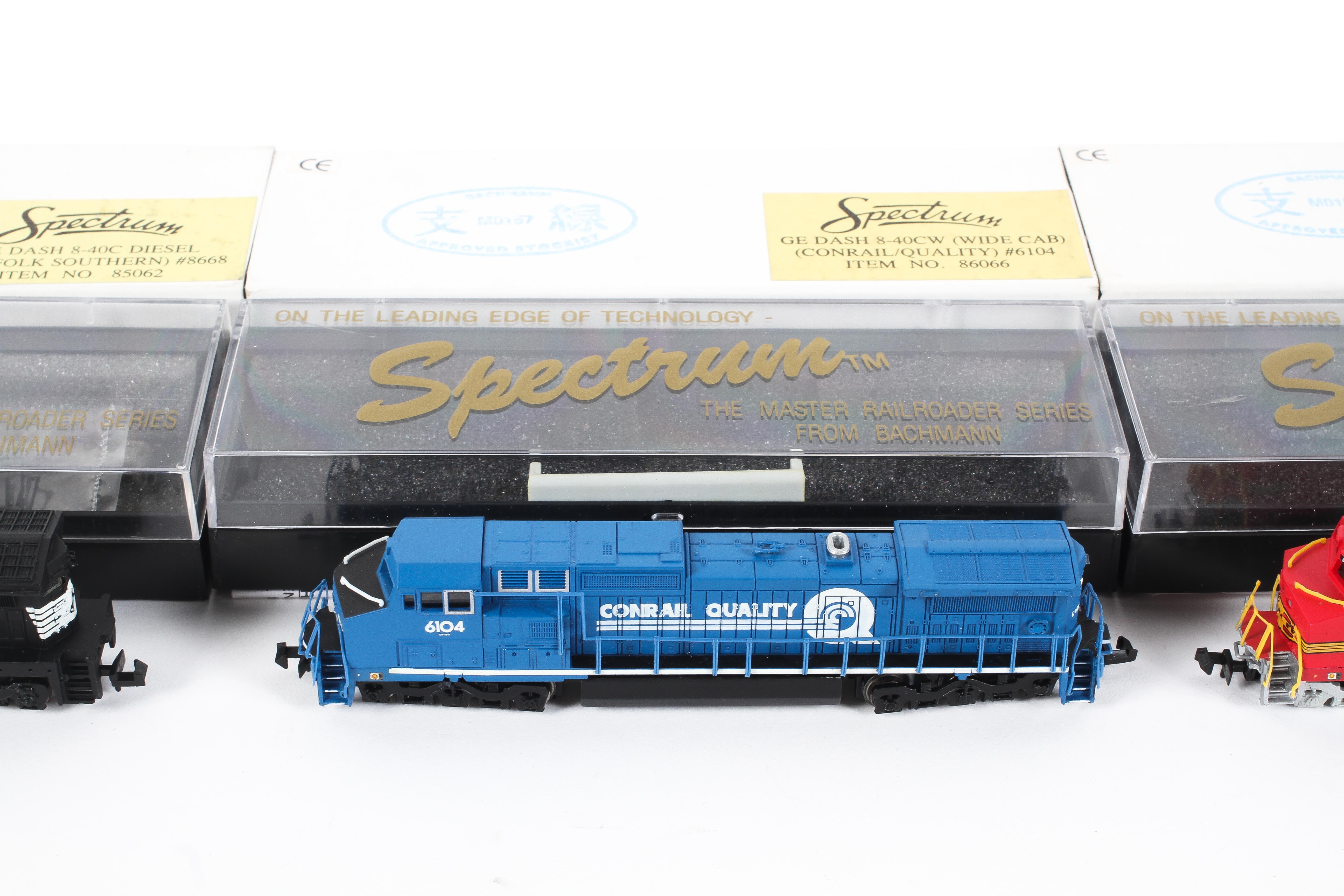 Five boxed Spectrum locomotives all in original packaging with outer sleeves. - Image 3 of 6