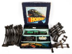A boxed Hornby Train Good set, No 40, including track.