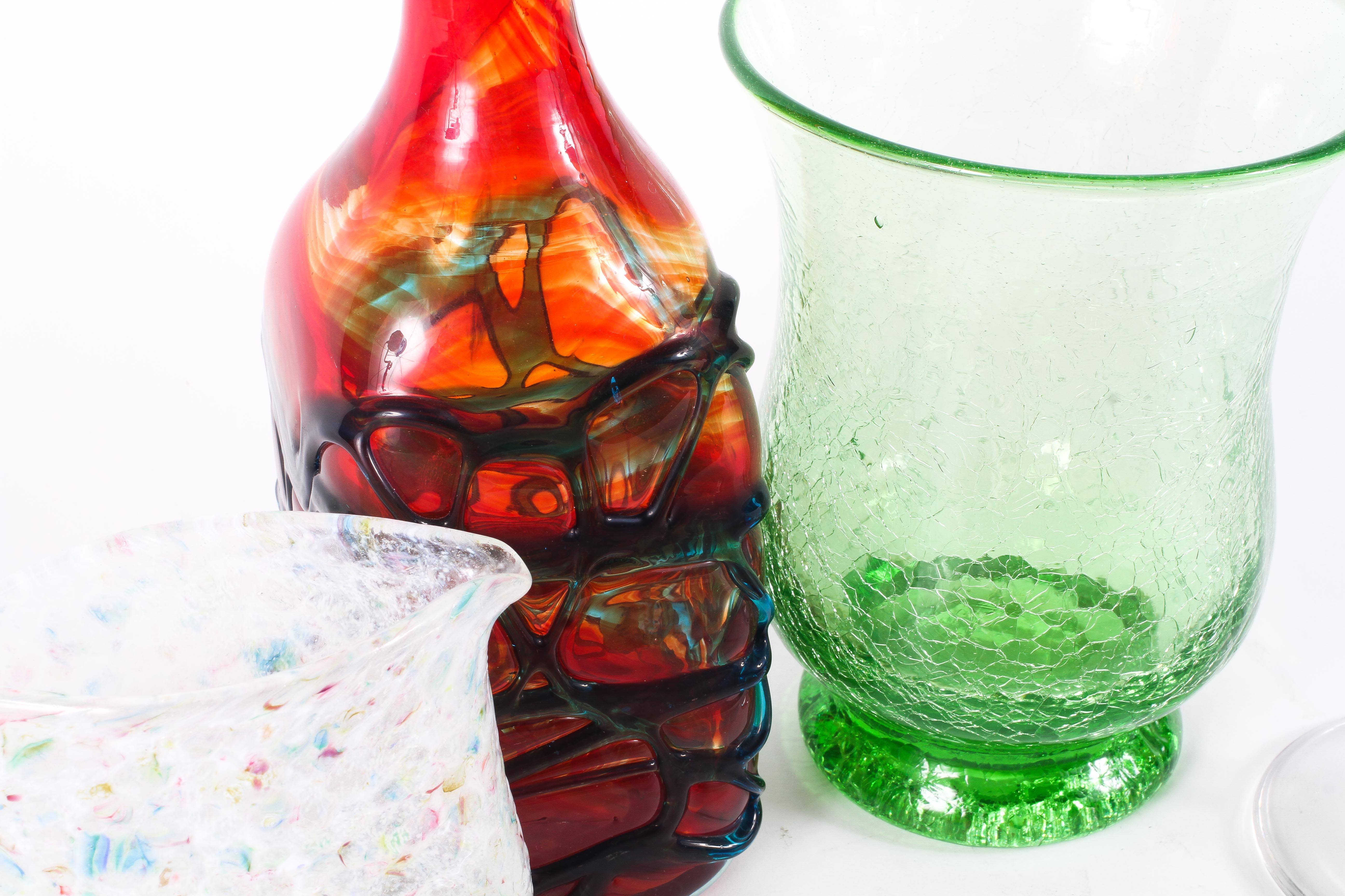 A collection of coloured glass and Art Glass. - Image 2 of 3