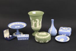 Eight pieces of Wedgwood Jasperware in blue and green.