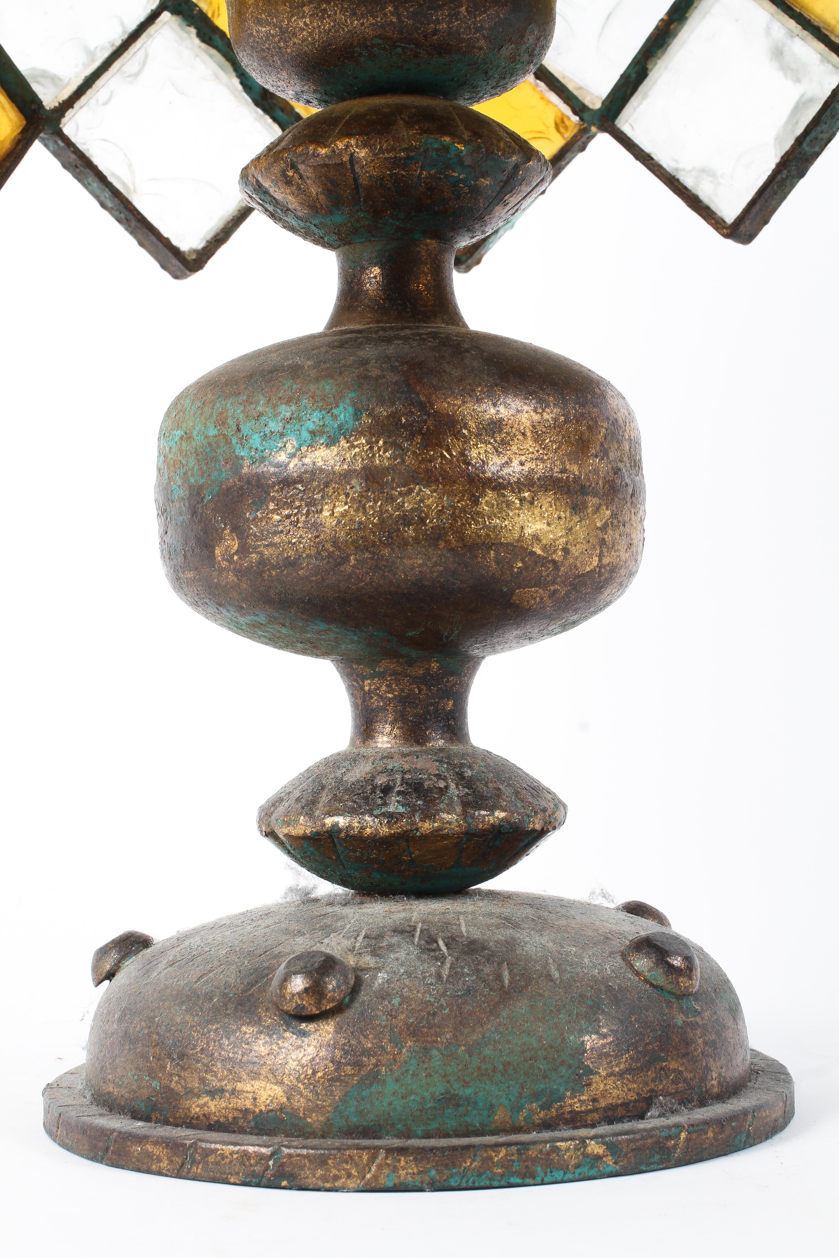 A 20th century Tiffany style gilt-metal mounted table lamp. - Image 3 of 3