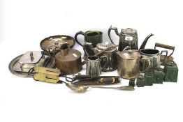 An assortment of 19th and 20th century metalware.