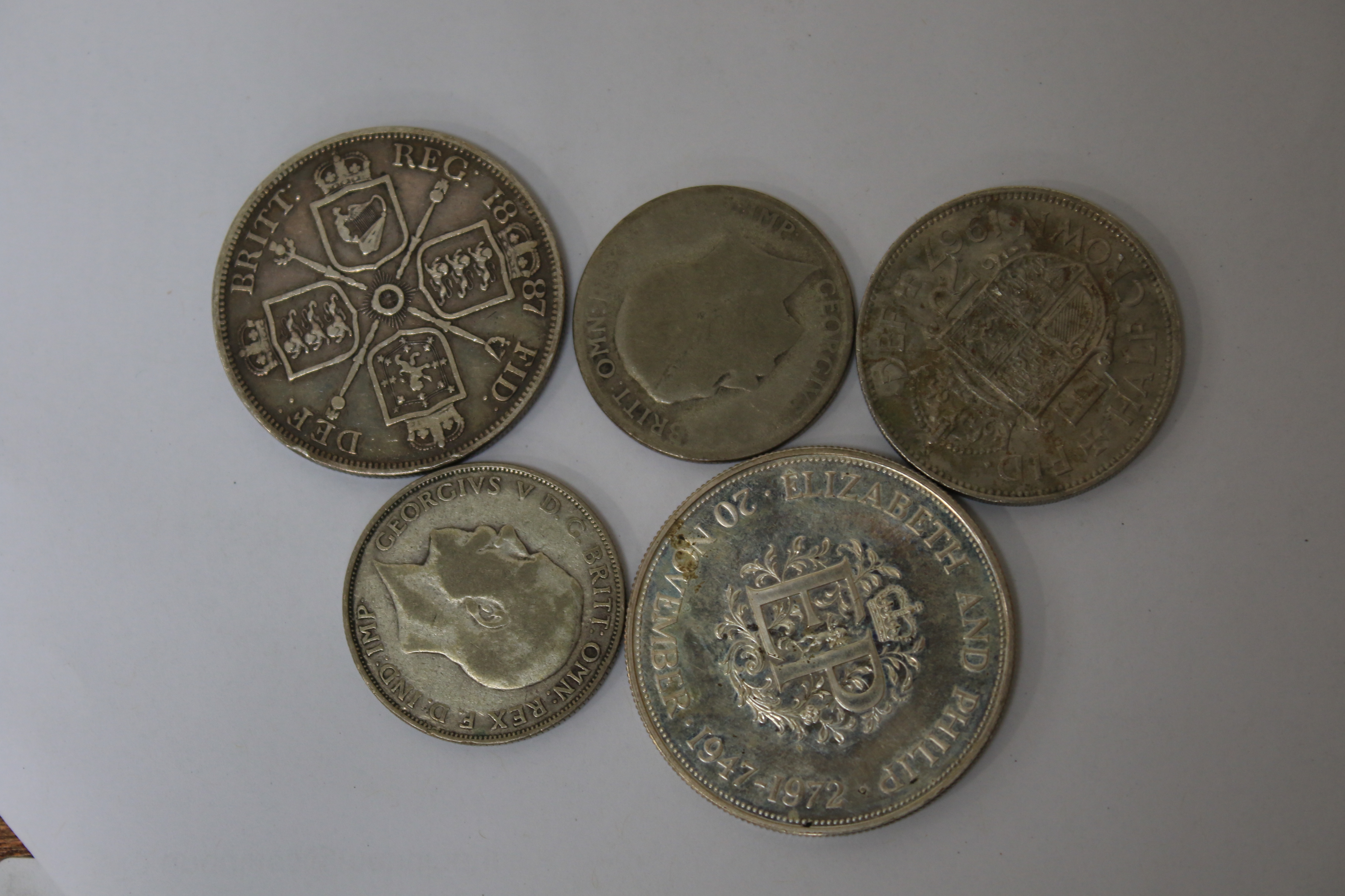 A collection of assorted coinage. - Image 5 of 5