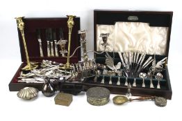 An assortment of metalware.