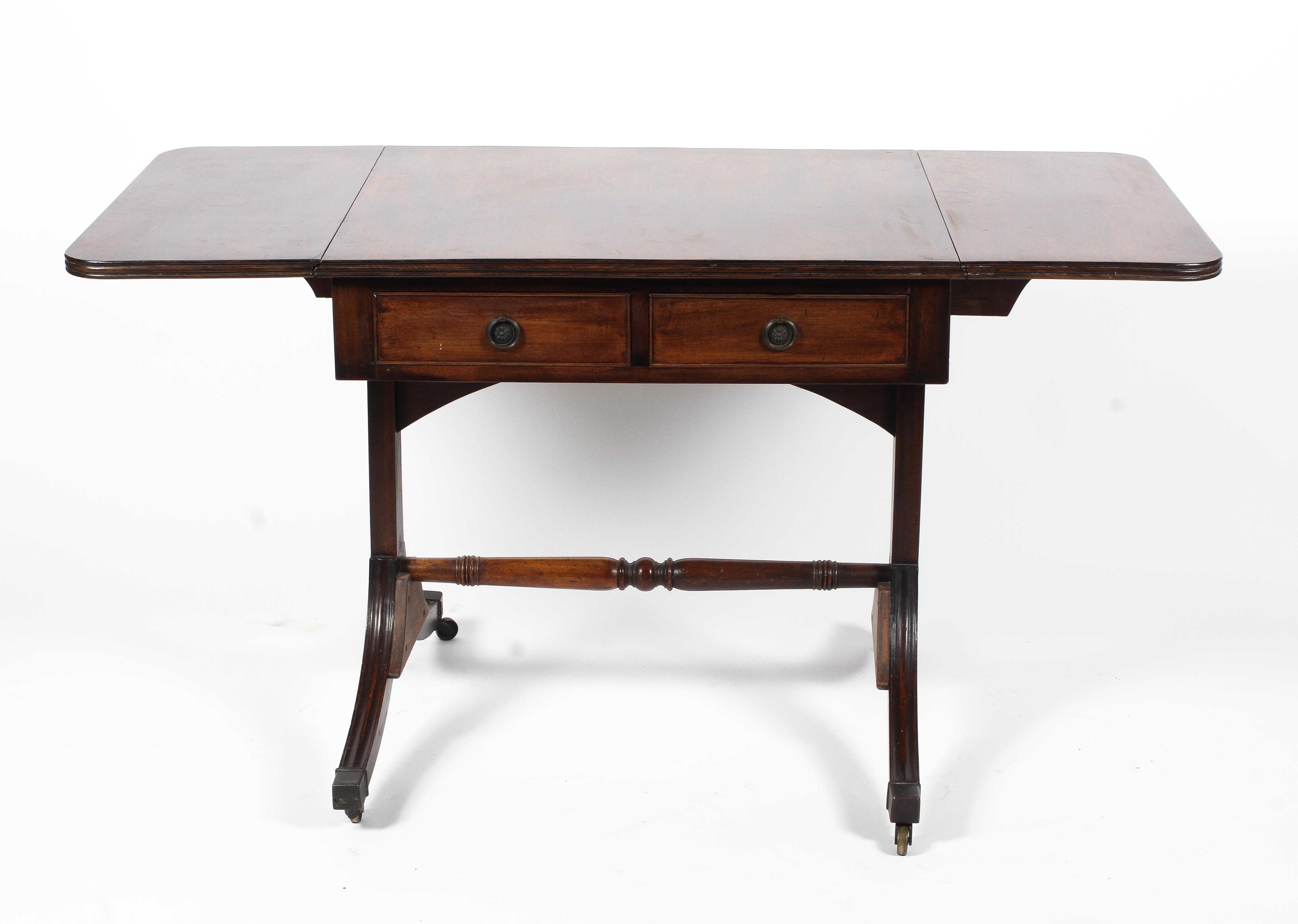 An early 19th century mahogany Pembroke table. - Image 2 of 2