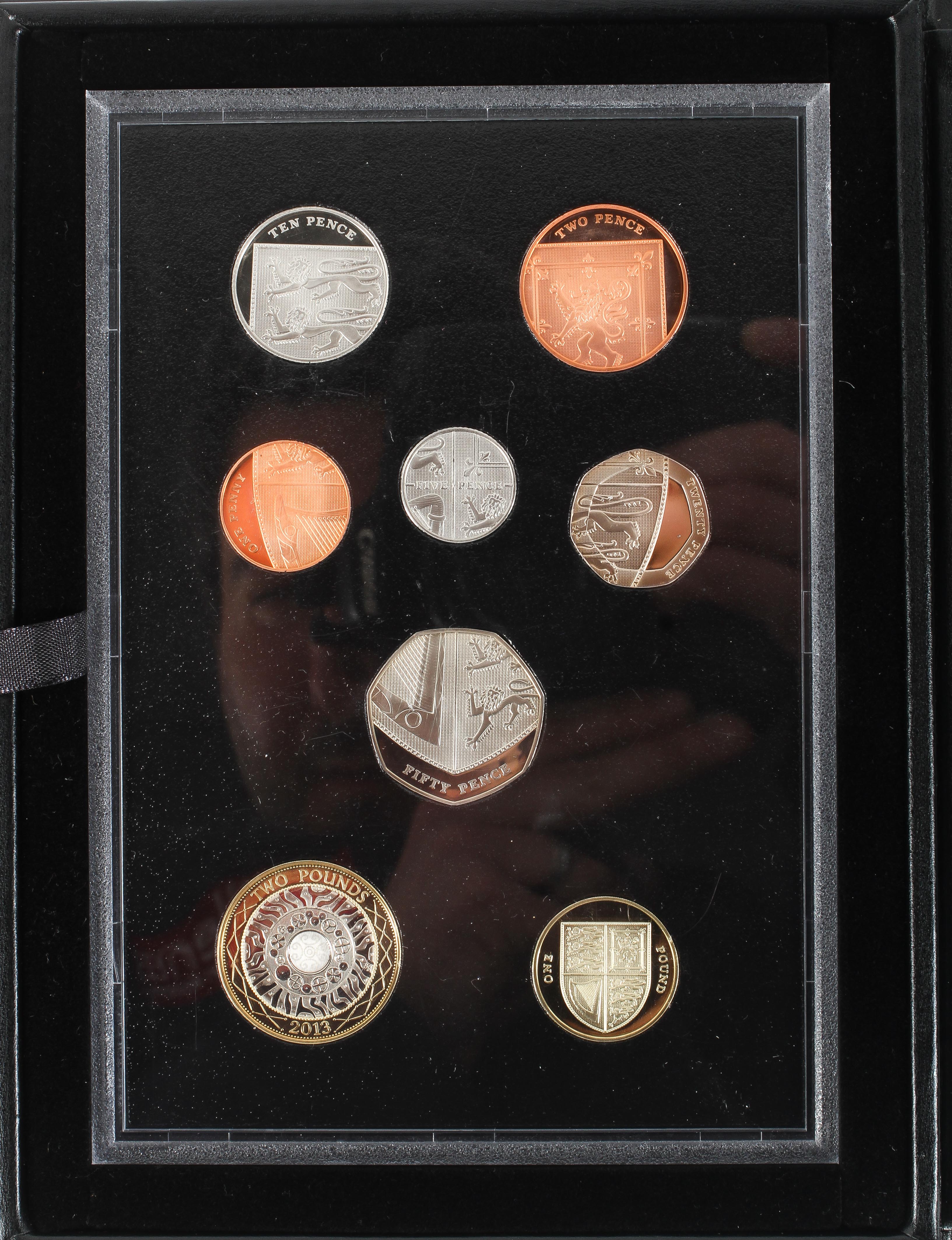 A Royal Mint 2013 UK collector coin set.