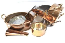 Assorted metalware.