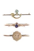 Three 9ct gold sweetheart brooches.