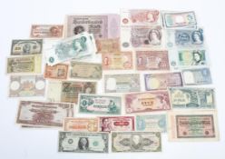 Assorted world bank notes