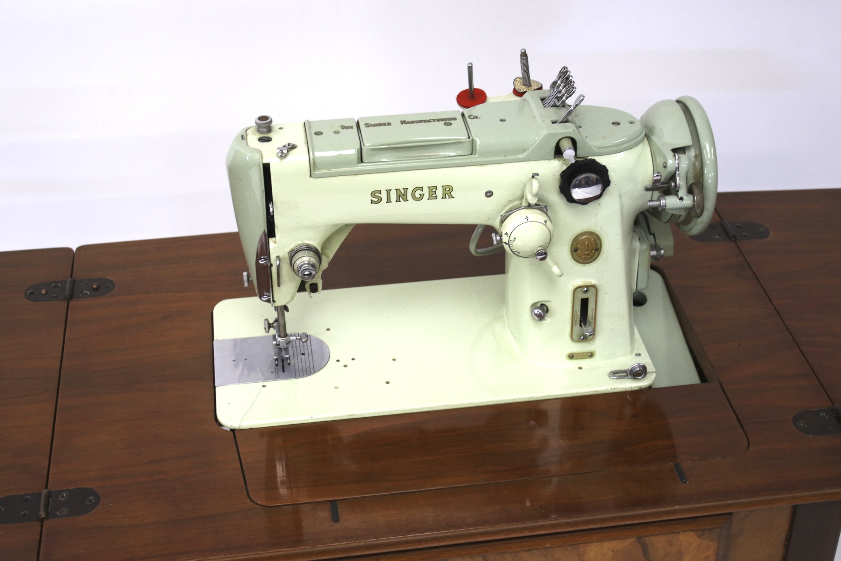 An Art Deco cased sewing machine table and an Edwardian corner chair with lyre splats. - Image 2 of 2