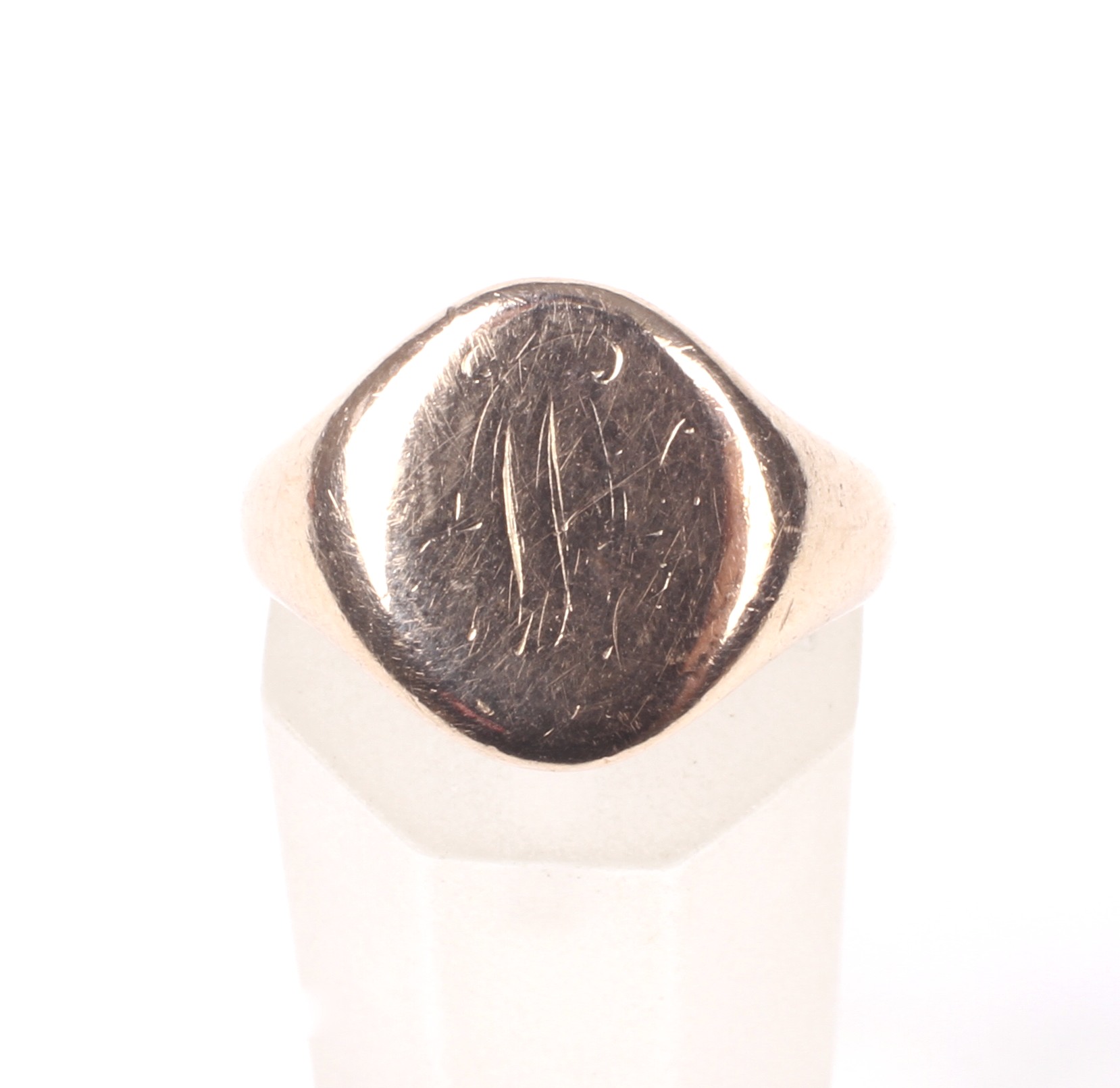 A mid-20th century 9ct rose gold oval signet ring. - Image 2 of 4