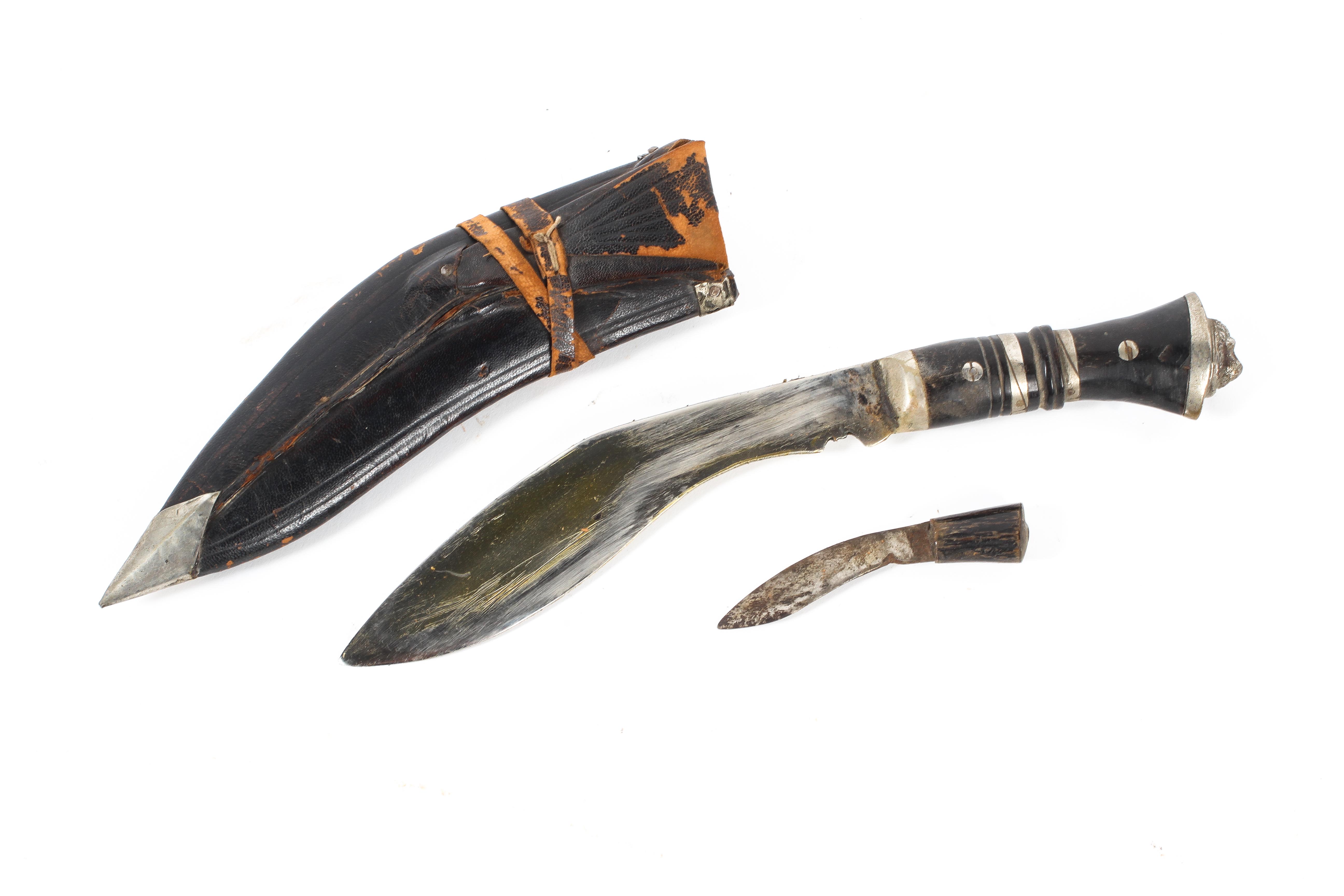 Three cased Khukuri of graduating sizes. - Image 5 of 5