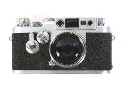 An Ernst Leitz Wetzlar Leica III G 35mm rangefinder camera