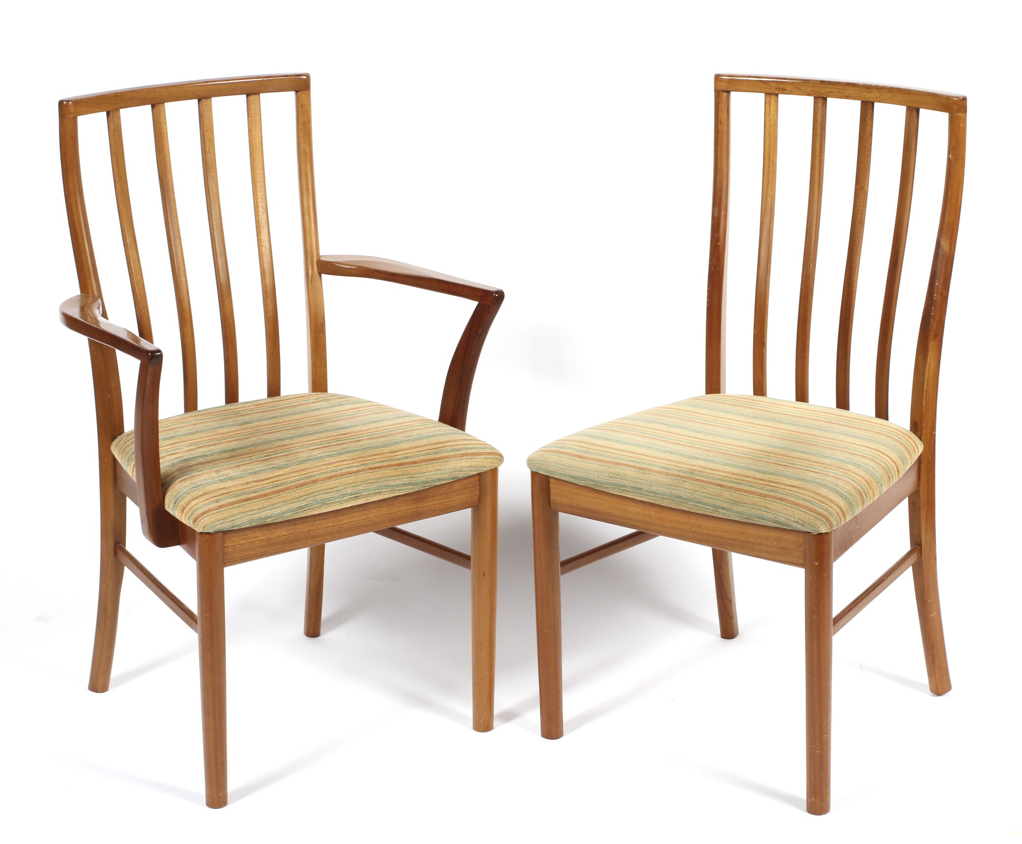 A teak extending dining table and chairs. - Image 4 of 4