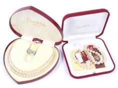 A 20th century jewellery box.