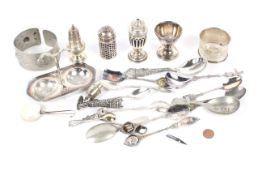 Assorted silver plated wares.