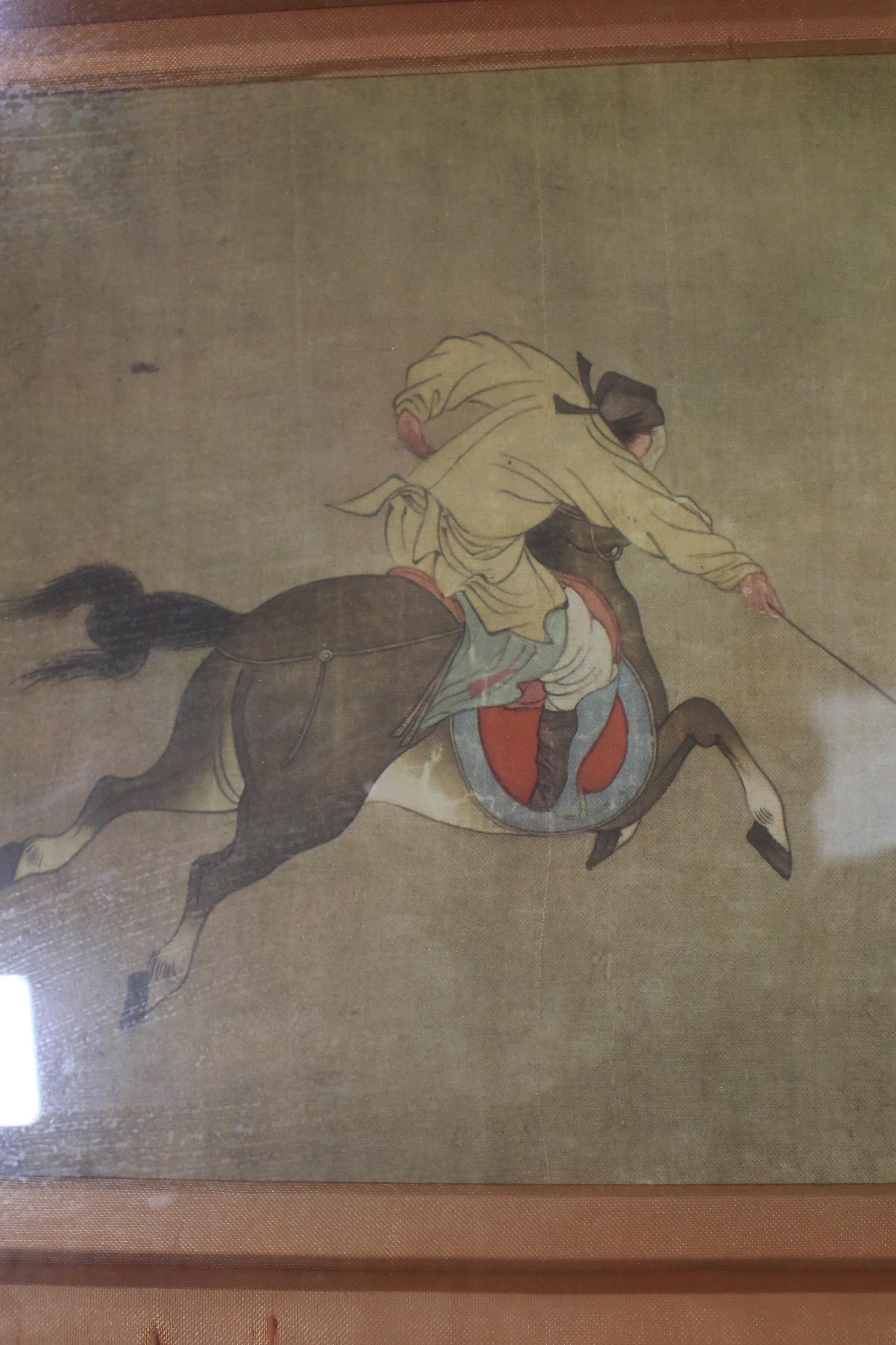 A Chinese framed and glazed woodblock coloured print depicting two men on horseback playing a form - Image 4 of 6