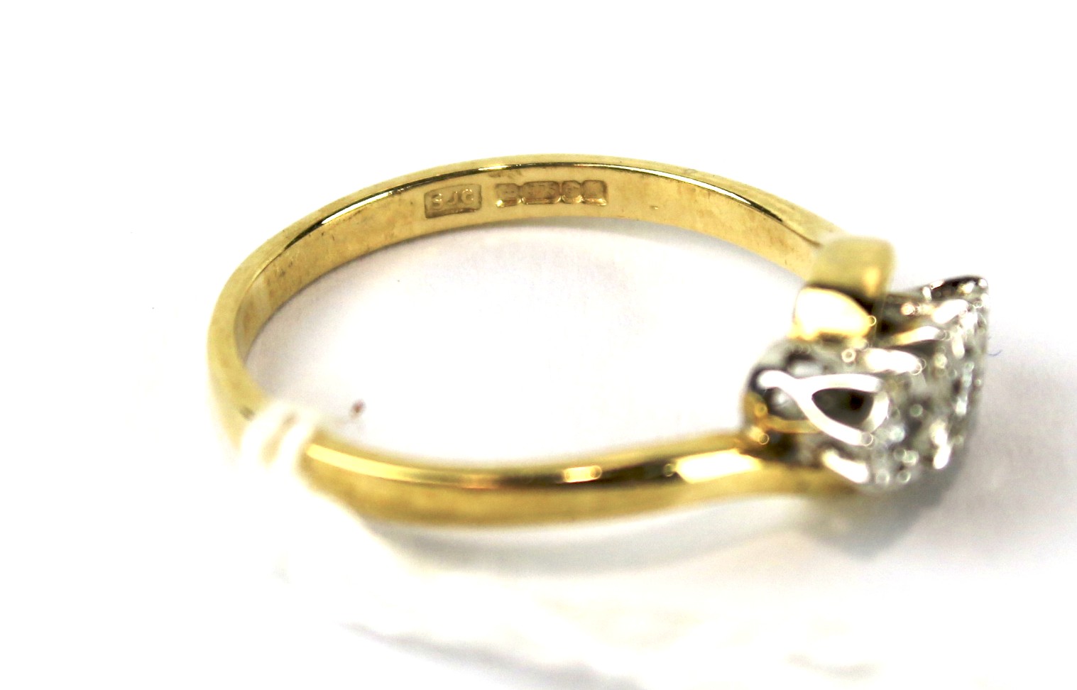 A 9ct yellow gold diamond set ladies dress ring. - Image 3 of 3