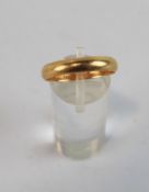 A continental yellow gold wedding band. Stamped 585, UK ring size S,